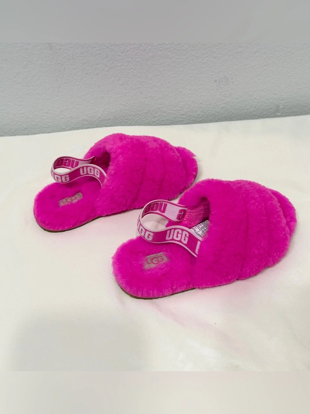 UGG Slippers Hot Pink Fluff Yeah Slide Sandals Logo Strap Cozy Girl Kid 12